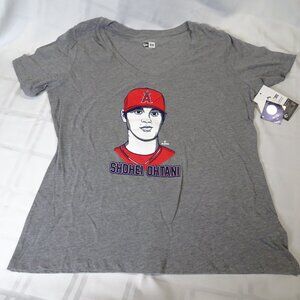 New Era LA Angels #17 Ohtani T-Shirt. Women's 2XL, gray V-neck short sleeve